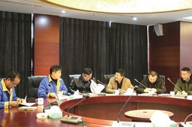 嘉兴环保局领导赴德信体育开展“三服务”活动