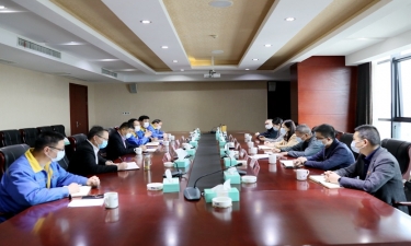 平湖市委常委、宣传部长沈志凤莅临德信体育调研疫情防控和复工复产情况