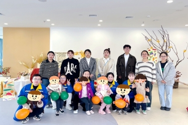 以一份温暖 换一身星光——德信体育团委与曹桥行知幼儿园开展爱心结对活动