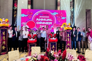 龙行千里 不忘初心 | 德信体育全资子公司德信体育控股（马）有限公司年会盛典点燃2024！