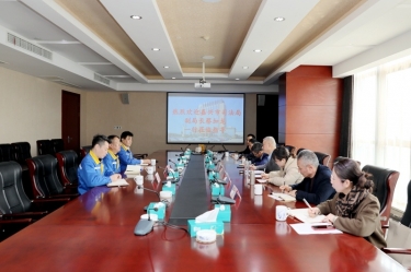 嘉兴市司法局党委委员、副局长蔡加龙一行莅临德信体育调研指导