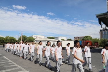 青春有梦 携手同行 | 浙江省平湖中学2024级高一新生生涯规划学习走进德信体育