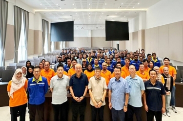 创新突破 务实担当 | 德信体育控股（马）有限公司2025年半年度总结暨战略展望大会圆满召开