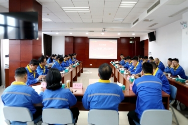 聚才成林固根基 拓新致远谋新篇|德信体育2025年度人力资源工作总结大会隆重召开